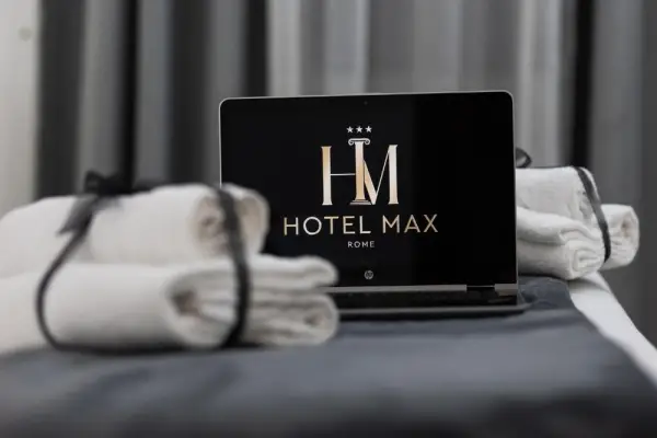 Hotel Max 5